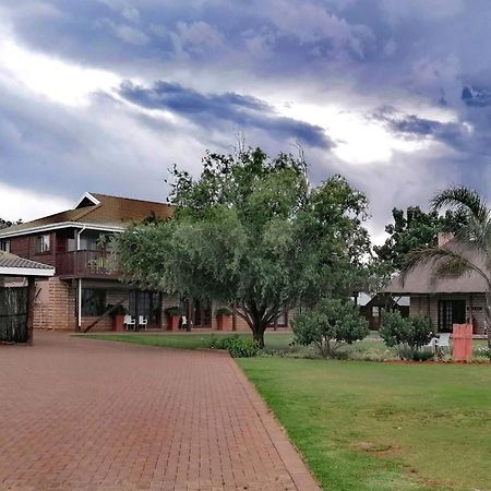 Safe Haven Guesthouse Bloemfontein Exterior photo